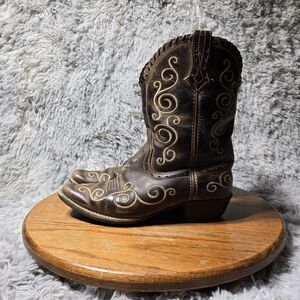 Ariat Shelleen Kids Size 2 Retro Leather Embroidered Boho Western Boot 0010256